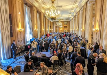 AMUG大会2022新会员招待会。摄影:Michael Petch