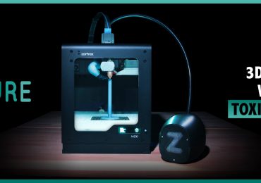 Zimple的Zimpure过滤系统连接到Zortrax 3D打印机。图片来自Zimple