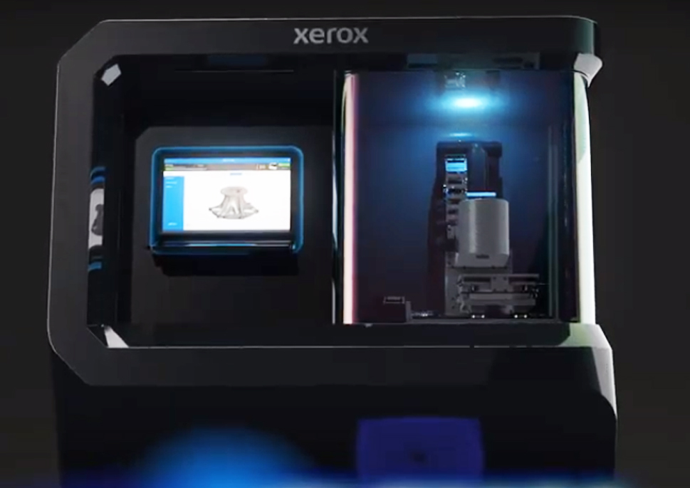 施乐ElemX液态金属3 d打印机。通过施乐照片。