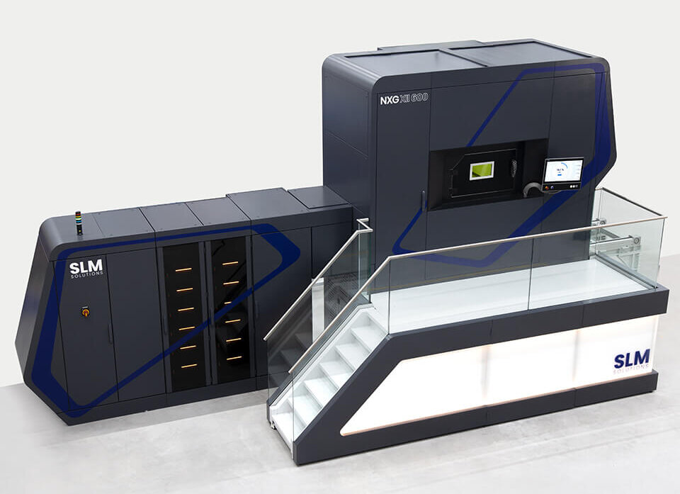 SLM的解决方案NXG十二600 3 d打印机。图像通过SLM的解决方案。