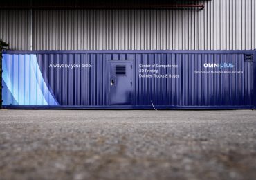 戴姆勒客车及其服务品牌Omniplus创建了一个移动打印中心，用于分散生产3D打印备件，以便能够更快地为客车客户提供备件。江南平台版图片来自戴姆勒。