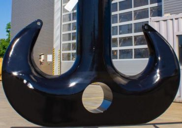 Huisman's 3D printed crane hook.