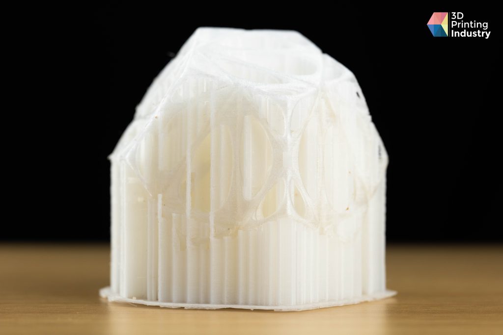 在移除支架前打印VXL 70。图片来自3D打印行业江南平台版。江南平台版