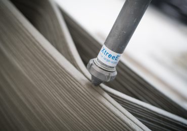 特写的XtreeE大规模3 d打印机。通过XtreeE照片